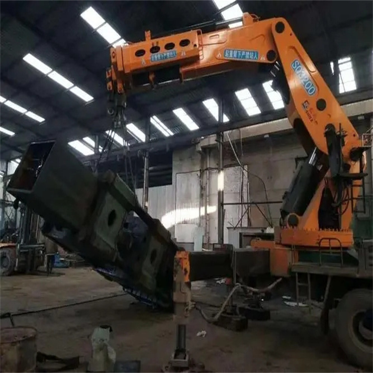 苏州相城130吨折臂吊车出租吊机租赁附近电话