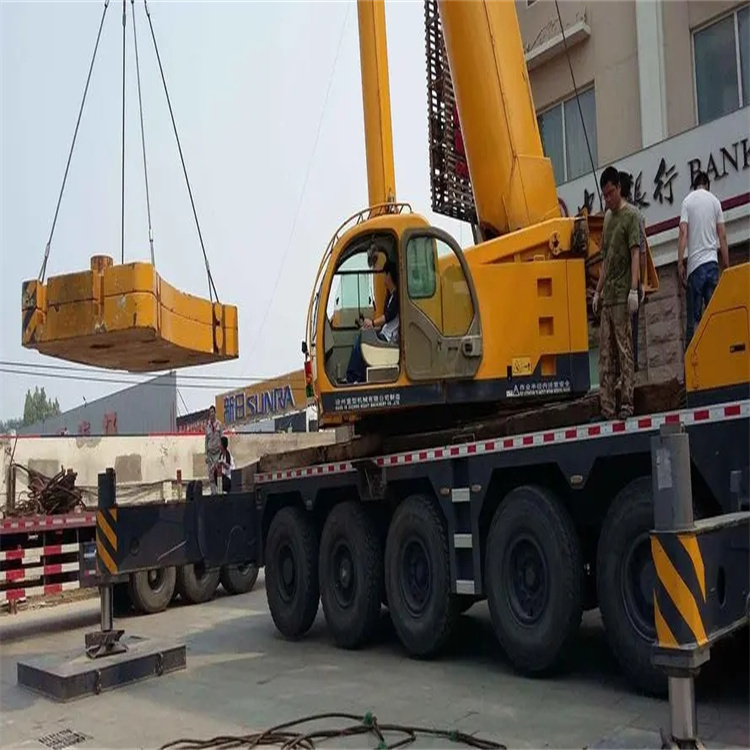 苏州相城当地吊车出租|机器吊装|75吨|工厂搬迁服务